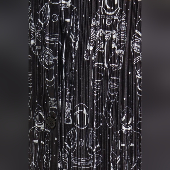 NWT - Dressed In LALA Interstellar Plissé Top and Pants - Picture 5 of 12